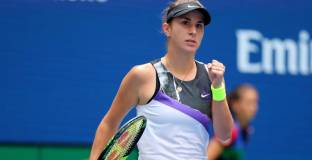 Барти и Бенчич са на ½-финал в Заключителния турнир на WTA