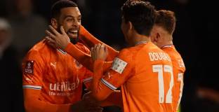 Блекпул - Нотингам Форест 4:1 