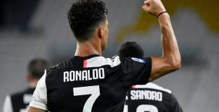 Юве взе дербито срещу Лацио и е много близо до титлата