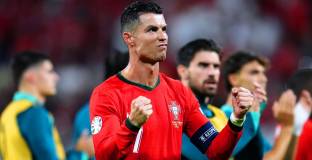 Португалия - Чехия 2:1 