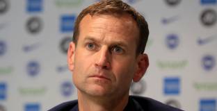 Ашуърт стана директор във ФА