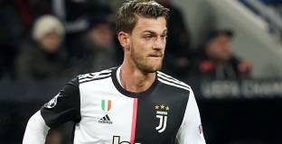 Ругани може да премине в Торино