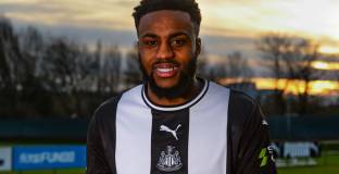 Роуз: Футболът трябва да е на последно място