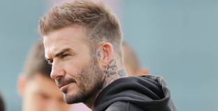 Гигс: Бекъм премина границата