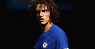 Давид Луис счупи китка