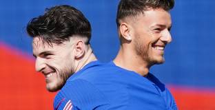 Саутгейт не затваря вратата пред Бен Уайт 