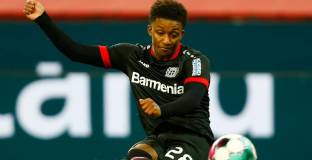 Грей може да стане първата покупка на Моуриньо в Рома