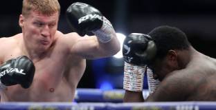 Отложиха мача между Поветкин и Уайт