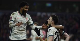 Ливърпул последва Палас и Ман Сити на полуфинал (видео)