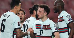 Жота: Не бива да допускаме два гола за 15 минути