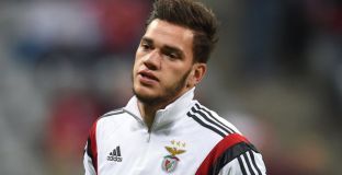 Едерсон избегна сътресение на мозъка 