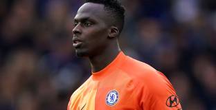 Реднап: Замяната на Менди е нелепа идея