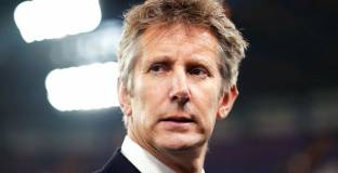 Преместиха Ван дер Сар в Нидерландия 