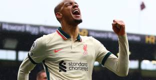 Ливърпул с победа в Бърнли (видео)