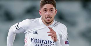   Ливърпул е готов да се върне за Валверде