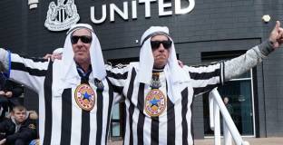  Фенове на Нюкасъл: Клубът е свързан с кървава диктатура