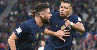 Дешан: Жиру е невероятен играч