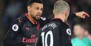 Валенсия договори Коклен от Арсенал