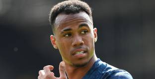 Габриел не възнамерява да отива в Барселона