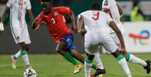 Гамбия  и Мали с победи