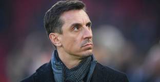 Невил: Наблюдаваме спад в Ман Сити 