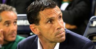 Пойет заплаши да напусне Бордо