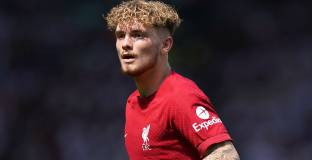 РБ Лайпциг заменя Симонс с Елиът