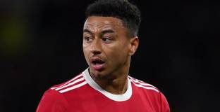 Тотнъм иска Лингард, но през лятото