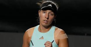 Пегула размаза рускиня в първия кръг на Australian Open 2026