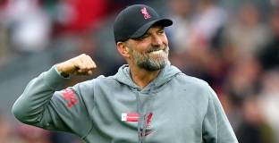 Клоп е убеден, че Ливърпул отново ще си съперничи с Ман Сити