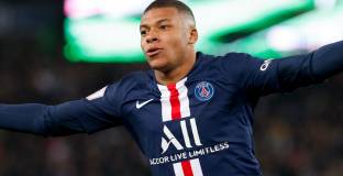 Венгер едва не подписал с Мбапе