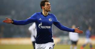 Защитник на Шалке 04: Горецка е по-силен от Ракитич 