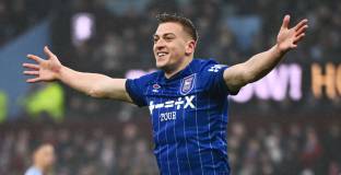 Делап получи разрешение да преговаря с други клубове