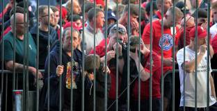   Ливърпул отговори на френския министър 