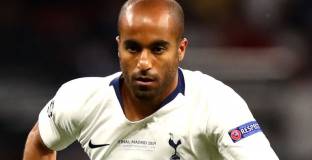 Моура е благодарен на Моуриньо за връщането на фланга