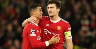 Тен Хаг: Роналдо и Магуайър ще играят своята роля в бъдеще