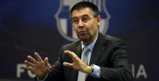 Барселона не планира да купува играчи през януари