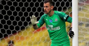  Ман Юнайтед преговаря за Дубравка