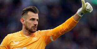  Дубравка премина прегледи за Ман Юнайтед