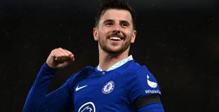  Ман Юнайтед е готов да повиши офертата си за Маунт 