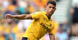 Нунеш престана да тренира с Уулвс 