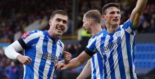 Бърнли - Хъдърсфийлд Таун 1:2 