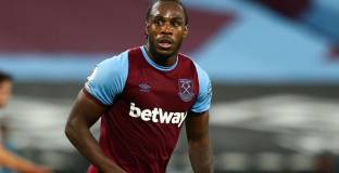 Мойс няма да пусне Антонио в друг клуб