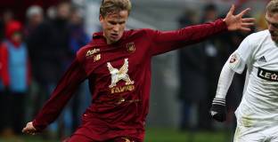 Стоук Сити привлече защитник