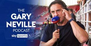  Невил разкритикува Ливърпул за изявлението 