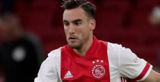 Аякс не пуска Талиафико в Барселона 