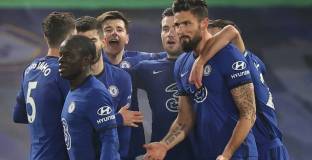 Сътън: Челси е в криза