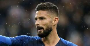 Жиру може да премине в Ювентус