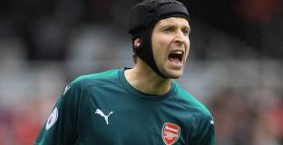 Чех: Ще се опитаме да спечелим всичко до края 