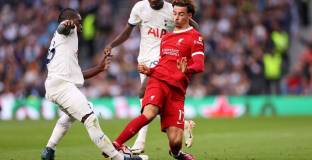 Клоп продължава да смята, че Джоунс не е заслужавал изгонване 